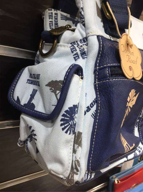 Cotton Road canvas handbag (sling included)with wind mill  pattern & africans   30×22×15cm