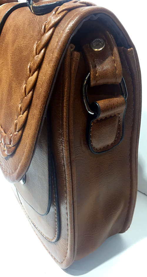 Lady's vintage handbag/shoulder bag/cross body   brown     size: 23×7×17cm