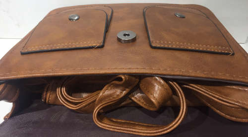 Lady's vintage handbag/shoulder bag/cross body   brown     size: 23×7×17cm