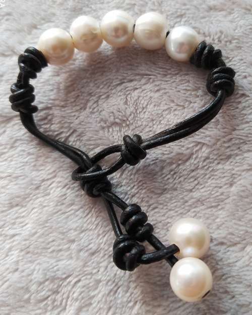 Fresh water pearl bracelet, CLOSING DOWN SALE