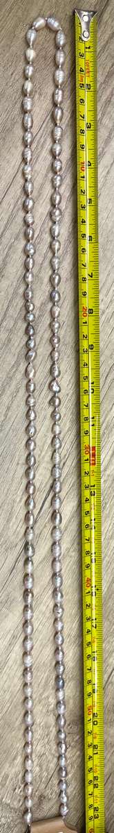 Fresh water pearl necklace