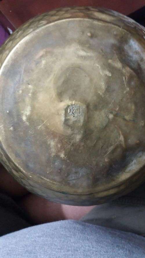 BRASS FLOWER POT (OLD)