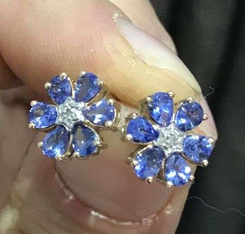 Genuine Earth Mined AA Grade Tanzanite and Diamond earings in 9ct yellow gold