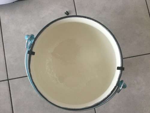 Late entry BRAND NEW THREE LEGGED POTJIE ENAMEL COATED SIZE NO. 3