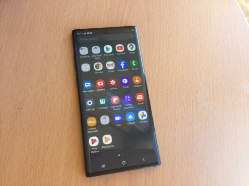 SAMSUNG NOTE 10 plus.  DUAL SIM 256 GB