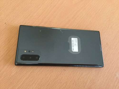 SAMSUNG NOTE 10 plus.  DUAL SIM 256 GB