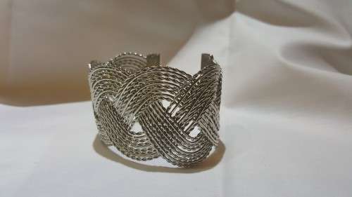 WEAVED DETAIL SILVER PLATED BRACELET