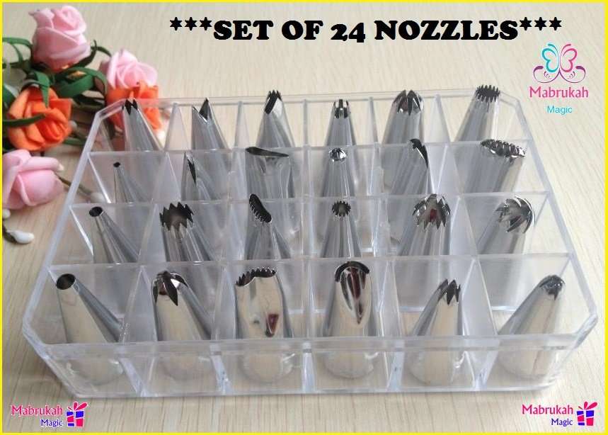 SET OF 24 NOZZLE TIPS IN CRYSTAL CASE