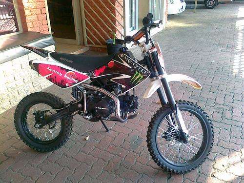 BIG BOY  PIT BIKE 125 CC EXTENDED FRAME  LARGE VERSION