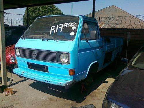 VW MICROBUS BAKKIE