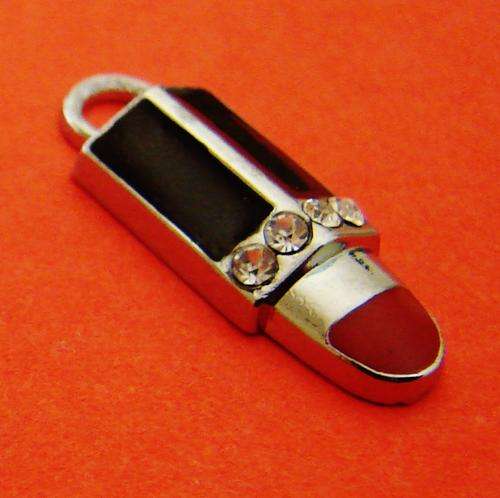 20mm Lipstick Charm with Diamante