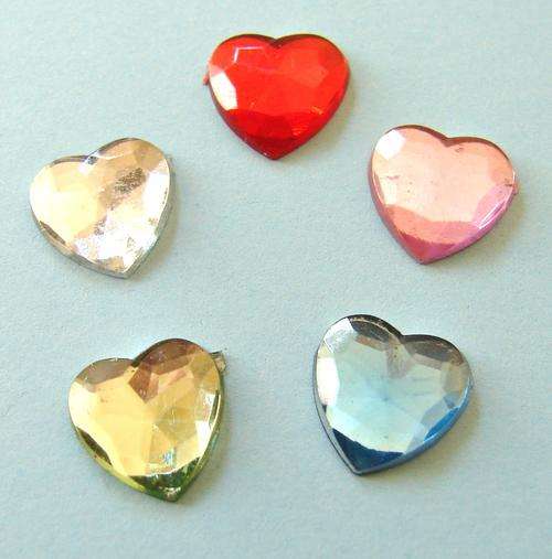 11mm Heart Shaped Rhinestones - Assorted Colours (Sold in Pack of 20 Pieces)