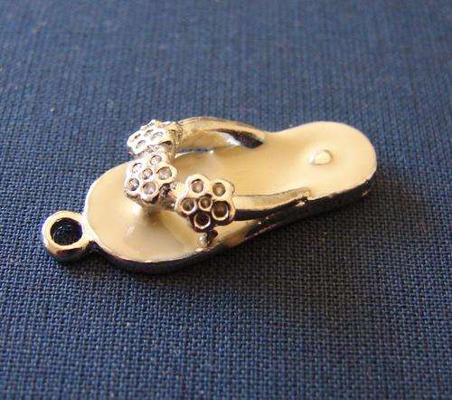 27mm Cream Coloured Sandal Charm with Silver Base Colour