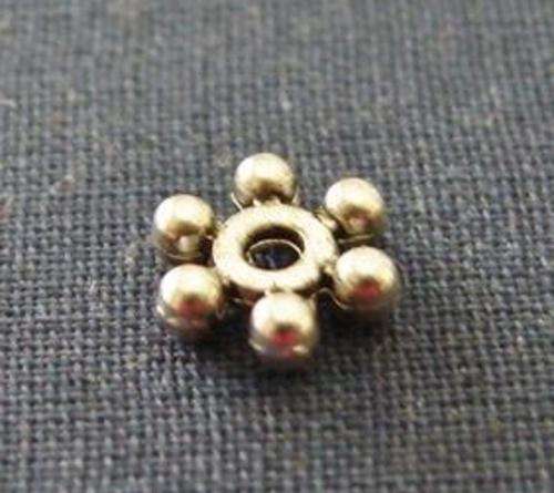6.8mm Tibetan Silver Daisy Bead