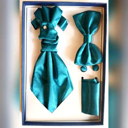 Teal Cravat Bowtie Cuffs & Hank Set