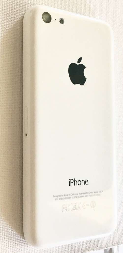 iPhone 5C VERY GOOD CONDITION!!