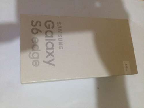 Samsung S6 edge 64gb in good condition in original box and charger