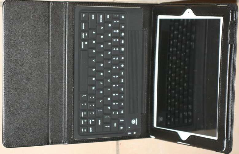 APPLE IPAD 2 16 GB WIFI ****CRAZY R1 AUCTION*****