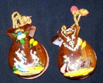 Castanets with Raised Design