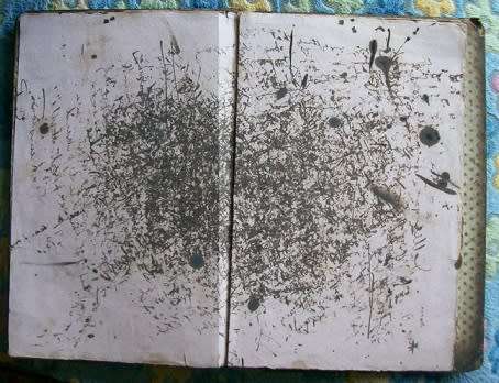 ANTIQUE VICTORIAN BLOTTING FOLDER with Mother of pearl Inlay.