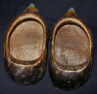VINTAGE DUTCH WOODEN CLOGS hand carved and painted