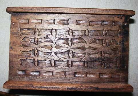 Hand made WOODEN CIGARETTE DISPENSER