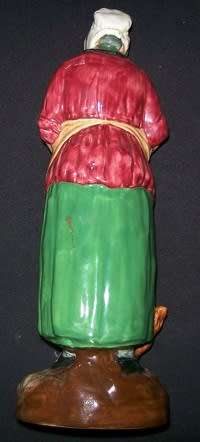 ROYAL DOULTON `THE FARMERS WIFE HN2069