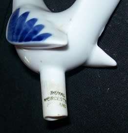 PIE BIRD  ROYAL WORCESTERSHIRE