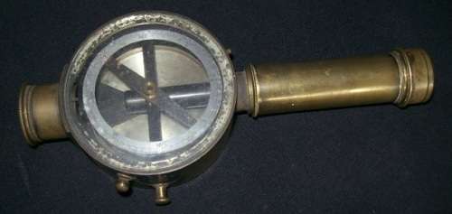ANTIQUE COMPASS WITH TELESCOPING HANDLE