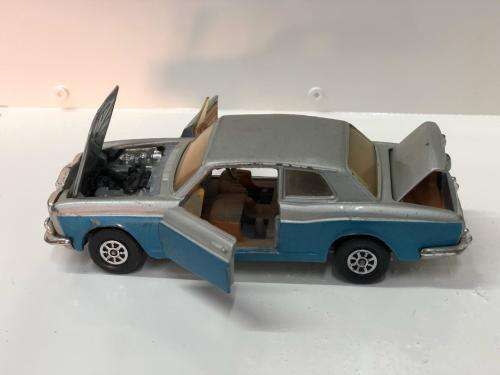 Corgi Toys Whizzwheels Rolls Royce Silver Shadow