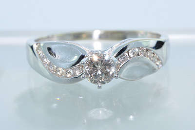 0.83CT NATURAL DIAMOND ROUND CUT COGNAC ENGAGEMENT RING - FANTASTIC! R1/NR