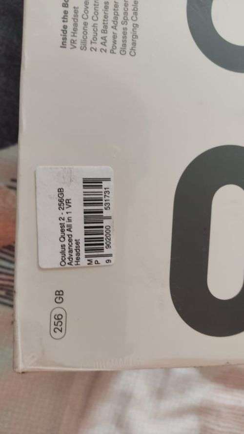 Oculus Quest 2  256GB Advanced All in one Virtual Reality Headset