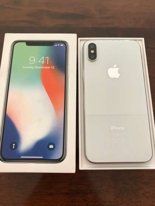 Apple iPhone X 64GB Silver White *Great Condition*