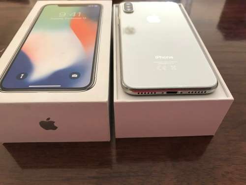 Apple iPhone X 64GB Silver White *Great Condition*