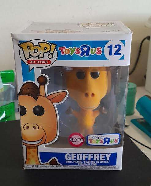 Geoffrey Toys r Us Exclusive Flocked Funko Pop!(Box Damage)