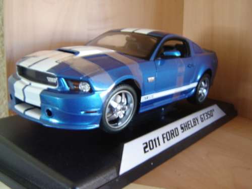 2011 Ford  Shelby GT 350 Shelby  Collectibles  Die Cast  1/18 New in D/Box   Gteed In Stock