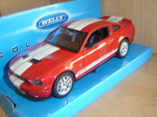 Door Stunning  2007 Shelby Cobra GT 500   1/24  WELLY  New in D/Box  Garenteed