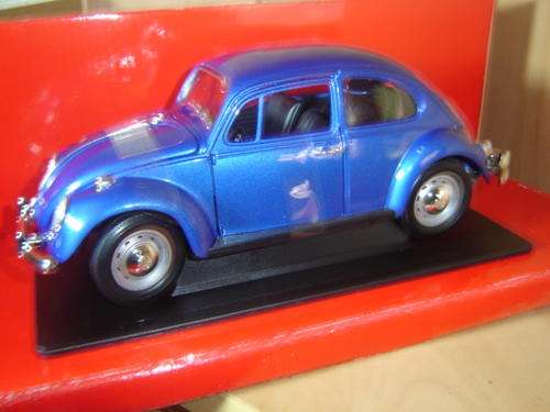 Rare & Lovely  '67 VW Beetle 1/18 by Yatming R/S New in D/play Box Delivery by Courier to your Door