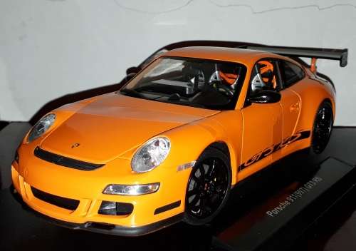 Special Listing: StreetRacer911  Porsche 911 (997) GT3 RS D/Cast Model  1/18  WELLY New D/Box