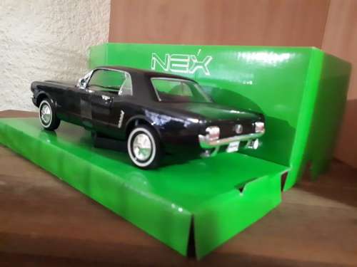 Mustang Coupe Black -  Sc 1/24 by Welly New in Display Box  Guaranteed