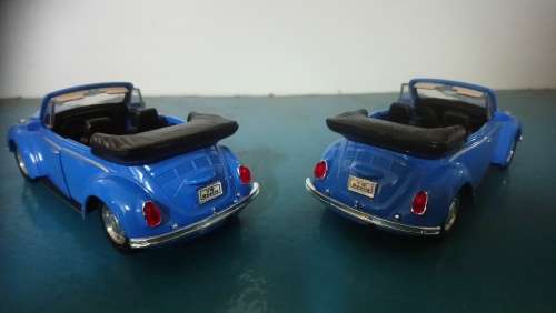 '67 VW Beetle  Cabrio Combo: 2 x Beetle Die Cast Models WELLY FX New in D/Box - Gteed- In Stock