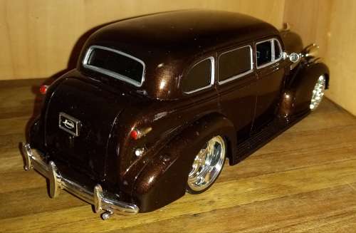 `39 Chevrolet Die Cast Model Sc 1/24 by JADA New in D/Play  Box Garenteed.