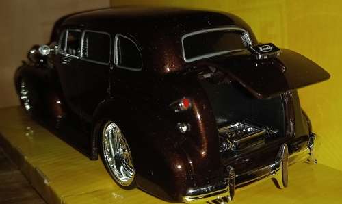 `39 Chevrolet Die Cast Model Sc 1/24 by JADA New in D/Play  Box Garenteed.