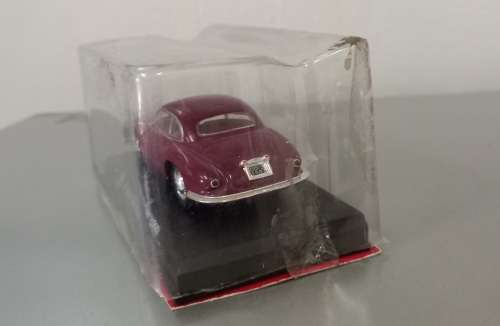 `50 Alfa Romeo 6C  Die Cast Model  1/43 Metro Die Cast    Buy any x 2 Mods   10 % Off Selling
