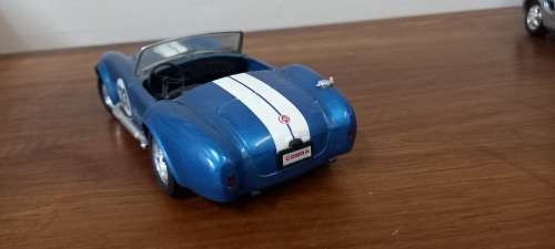 Shelby Cobra Racing 33   Scale  1/24 D/Cast Model   REVELL   Buy any Add. Models  10 %  off Selling