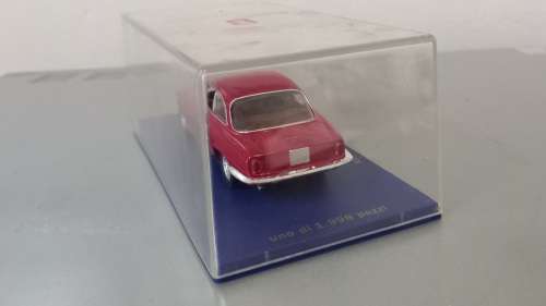`62 Alfa Romeo   2600 Sprint Die Cast  Model Scale  1/43    Quantity Discount