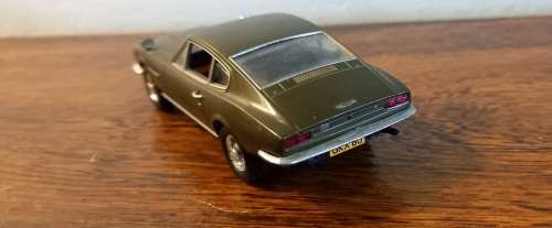 `70 Aston Martin DB6  Die Cast  Model Scale  1/43 Univeresal Hobbies   Quantity Discount