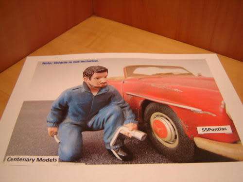 American Diorama Figurine Mechanic Tom with Spanner at Wheel 1/ 18   Quantity Discount