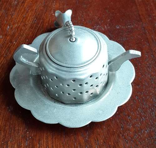 Adorable Strainer