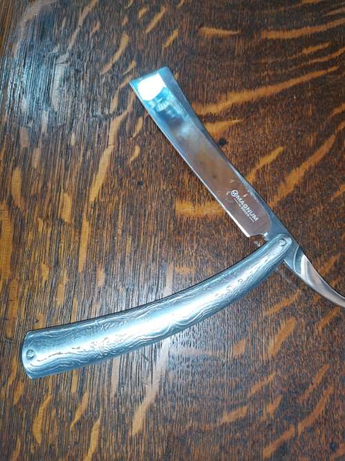 Boker Magnum 440 stainless steel friction folder